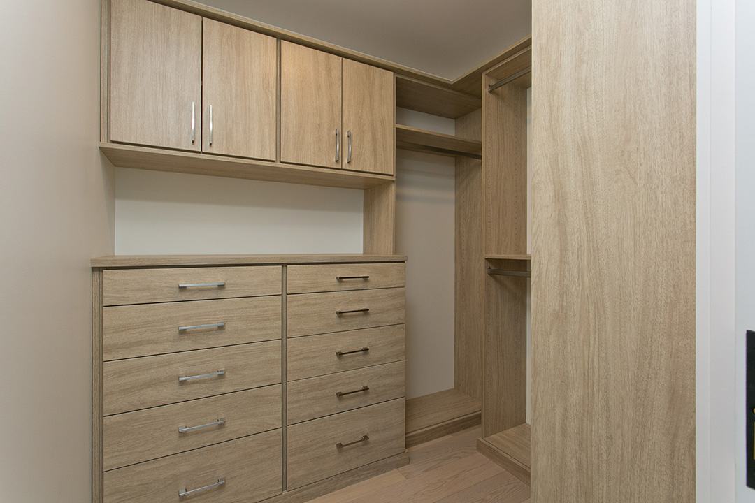 VICTORIA PLACE #2706 | ヴィクトリアプレイス #2706 VICTORIA PLACE #2706 | ヴィクトリアプレイス #2706