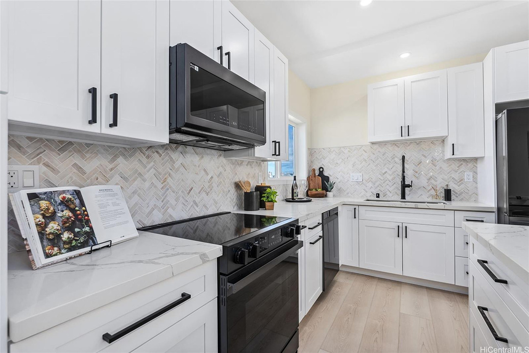 1364 Frank Street - House | 1364フランクストリート　母屋