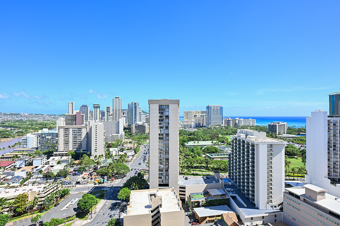 Allure Waikiki #2403 | アルーアワイキキ #2403